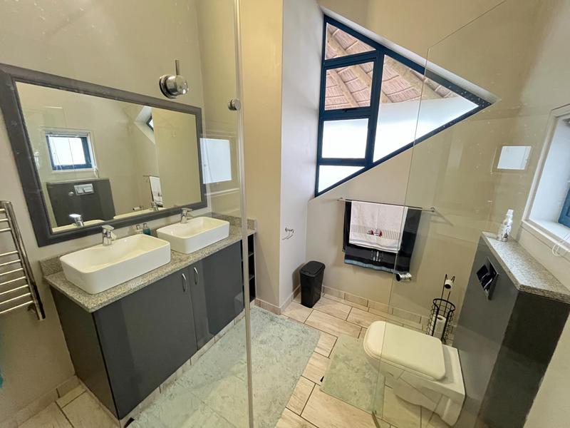 3 Bedroom Property for Sale in Dwarskersbos Western Cape